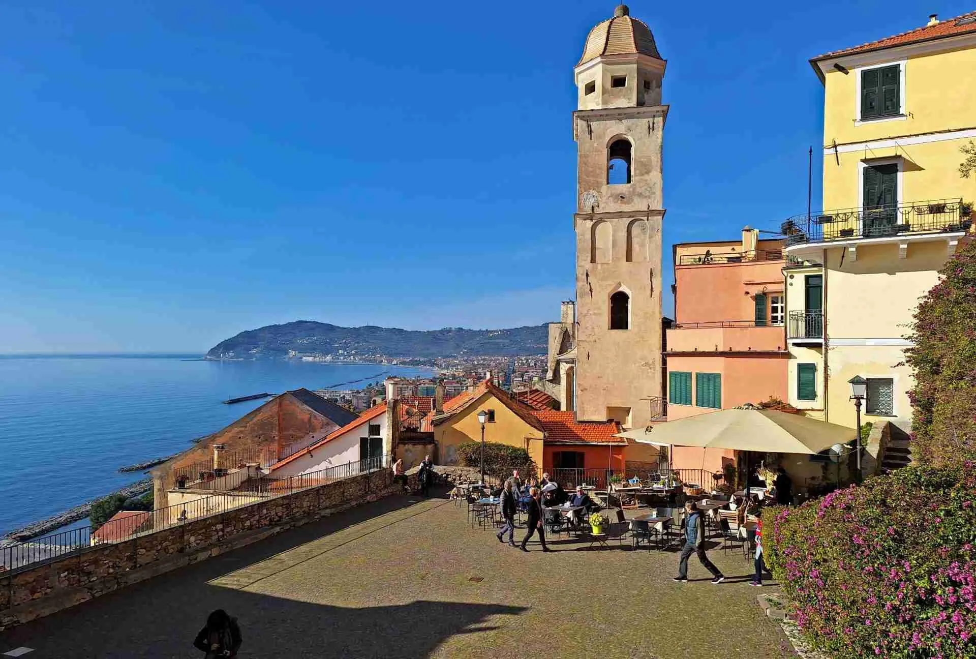cervo borgo medievale scaled 1